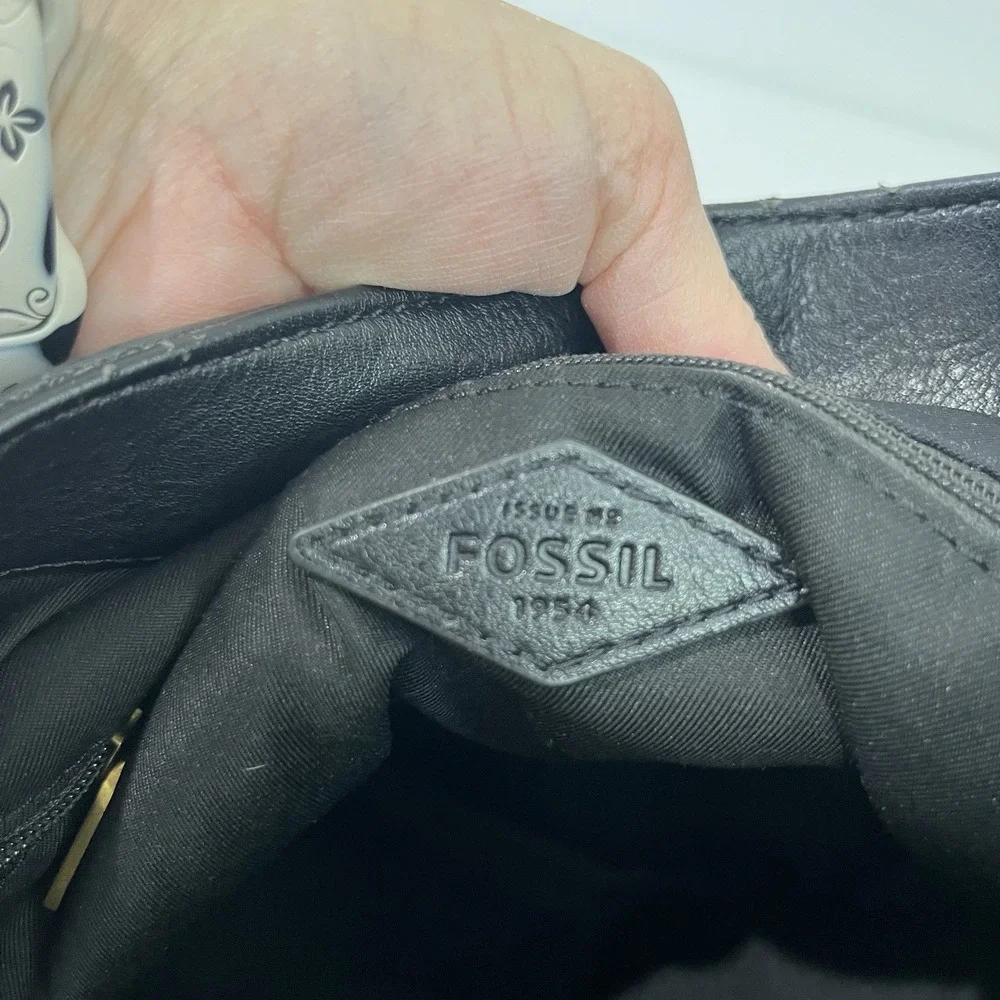Fossil Lane North South Black Pebbled Leather‎ Hobo HandBag Purse Buttery Soft